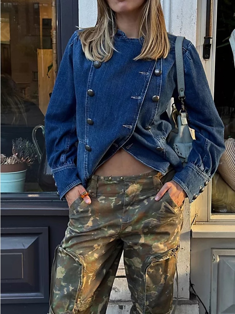Free People Imogene Denim Officer Jacket in Ensign Wash Sz. Large Military Denim